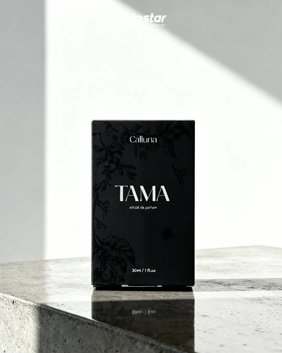 Kemasan parfum Calluna Tama hitam